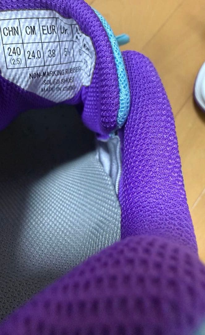 YONEX エアラスzウィメン 24.0