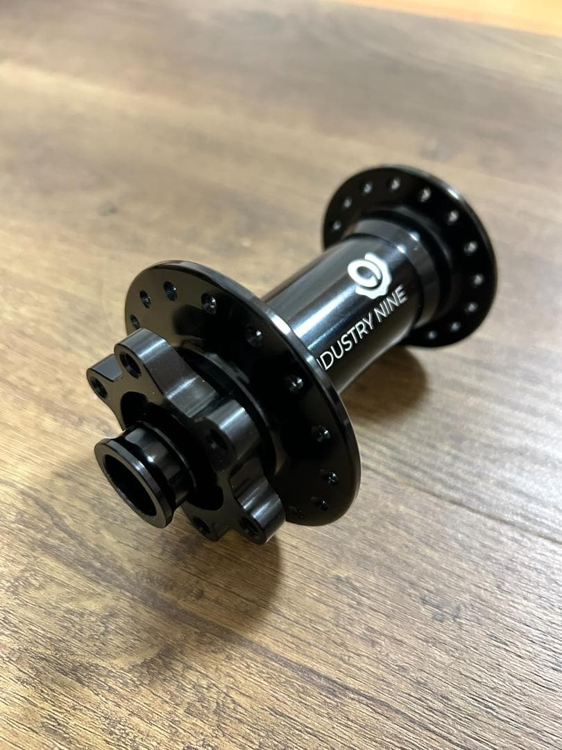 インダストリーナイン MTB 1/1 Classic 6B HUBS