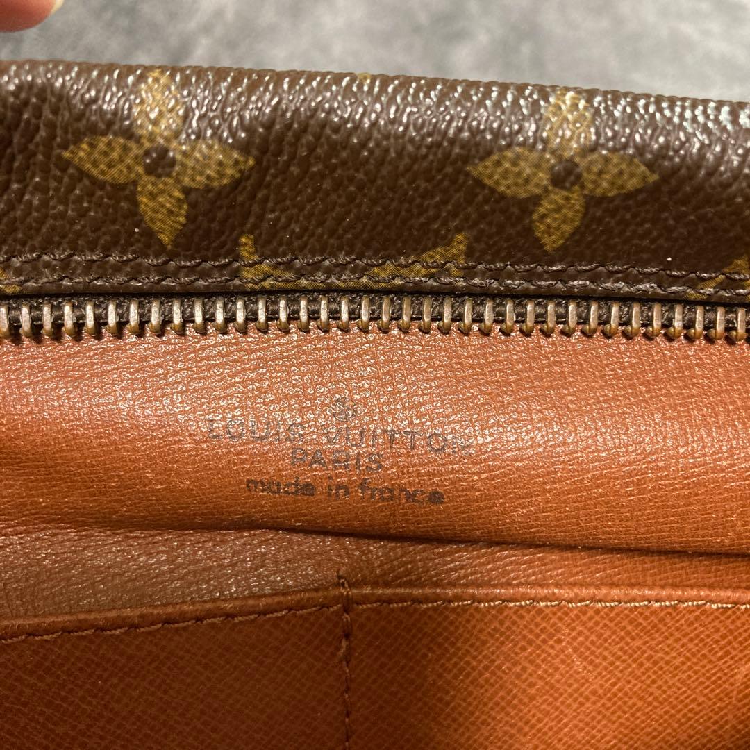 Louis Vuitton ノベルティ　ビンテージ　クラッチバッグ ブラウン