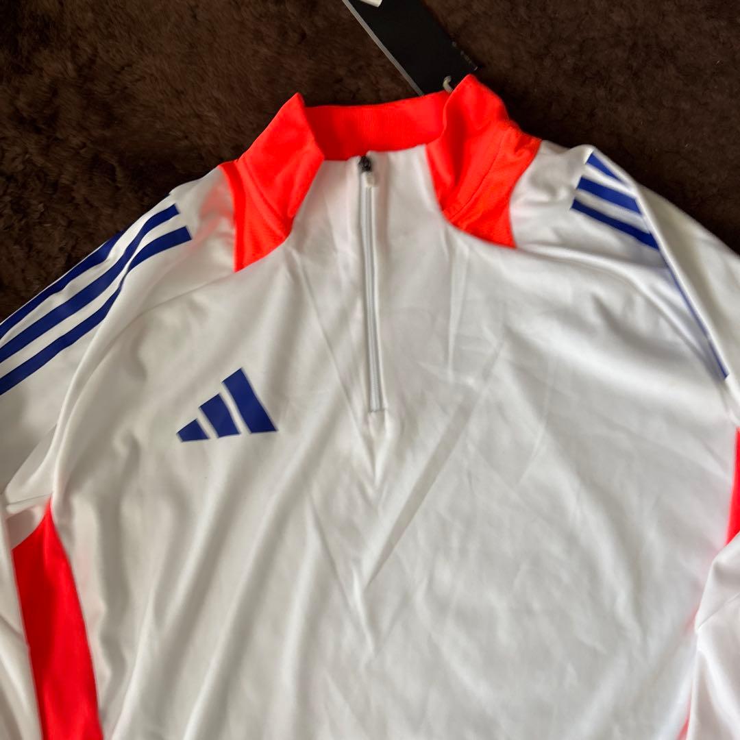 新品限定！サッカー日本代表久保建英モデルアディダストレーニングジャージ上下セット