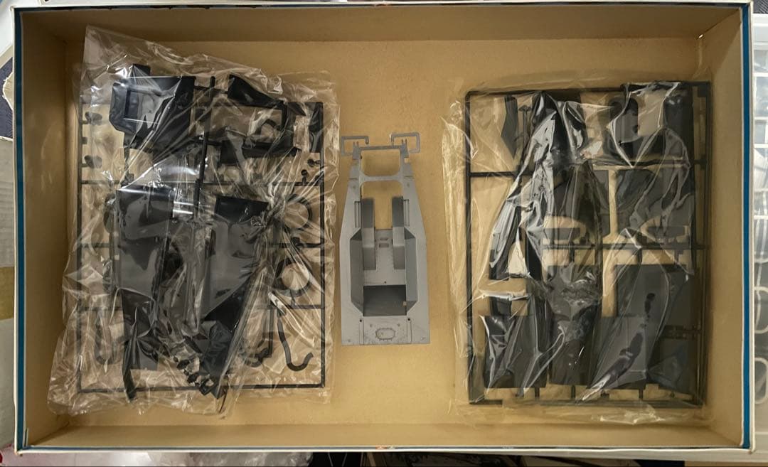 価格改定！タミヤ Wolf Ford F1 1/12スケール プラモデル