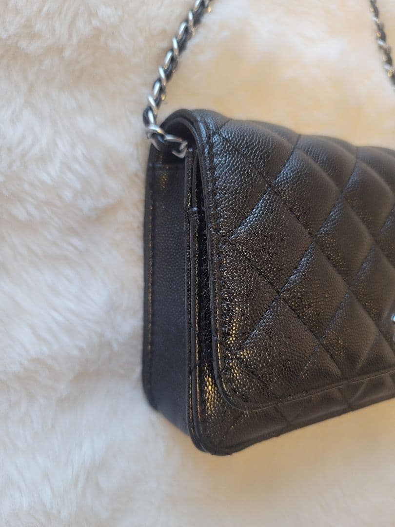 ノベルティ CHANEL ブラック キルティング ショルダーバッグ