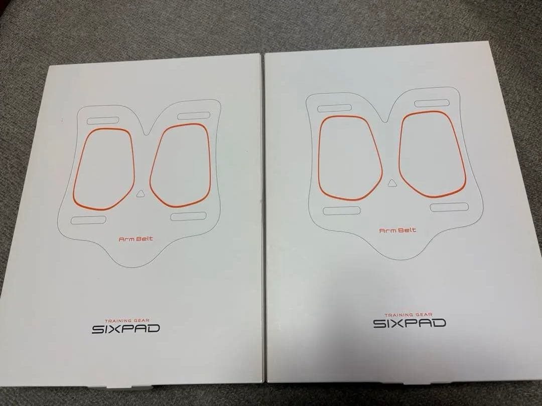 値下げしましたSIXPAD アームベルト 2セット新品ジェルシート５箱付き⭐︎美品