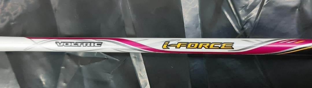 ヨネックス　VOLTRIC i-Force バドミントンラケット