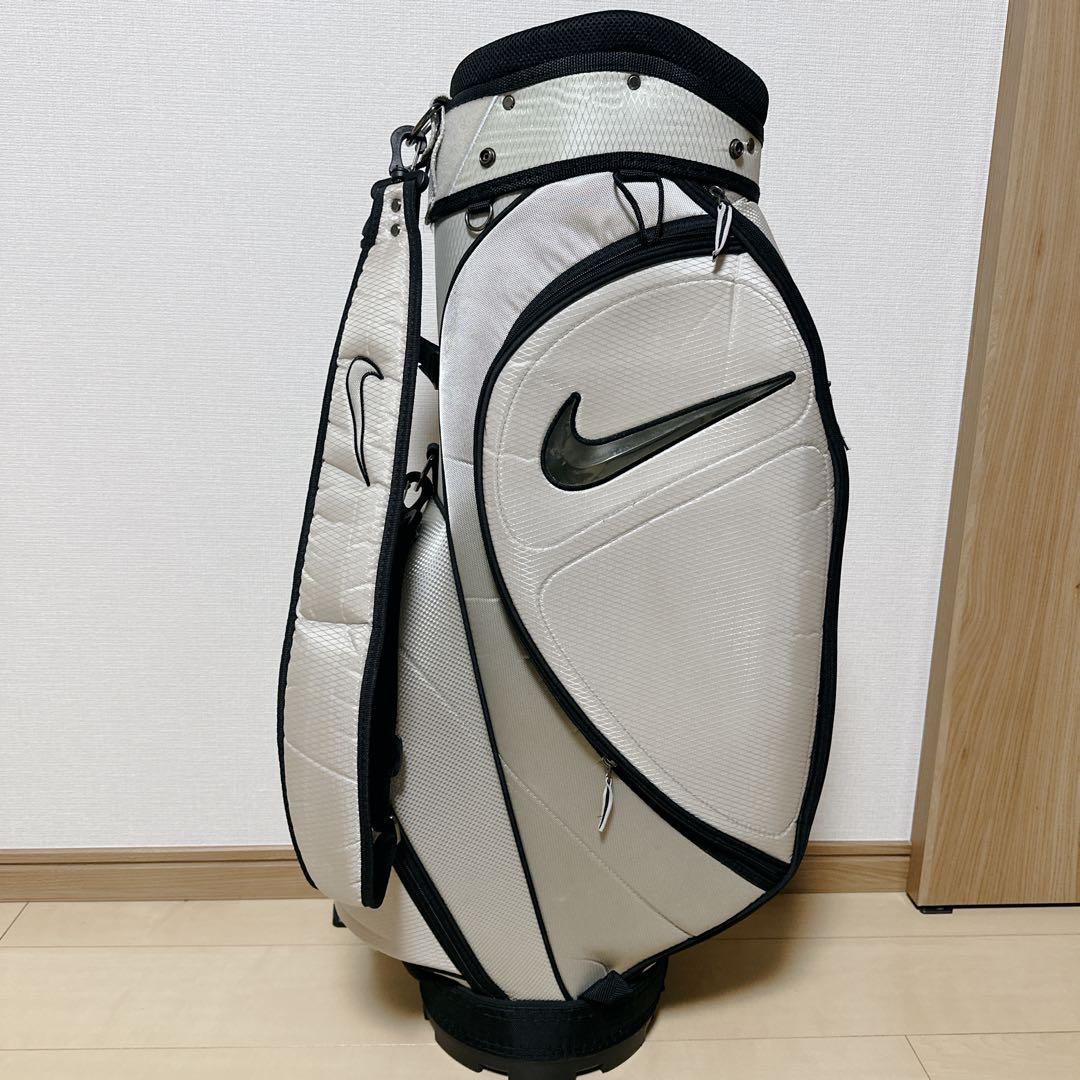 廃盤 美品 ナイキゴルフ キャディバッグ 9型 6分割 シルバー 軽量