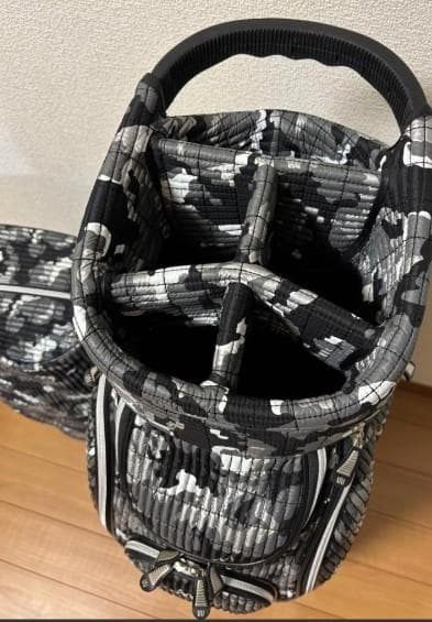素人ゴルファー送料無料/超お　展示品未使用　OUUL 迷彩柄 ゴルフバッグ