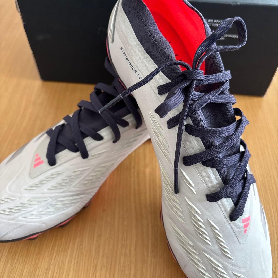美品　adidas Predator サッカーシューズ　26センチ