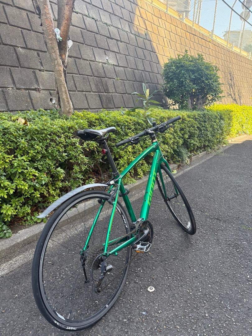 クロスバイク 緑色 アルミフレーム 700C