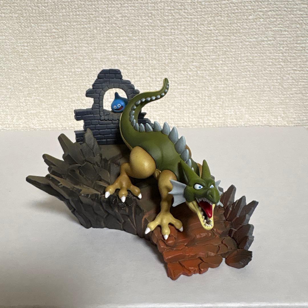 ドラゴンクエスト　モンスターヴィネットフィギュア　ドラゴン&スライム