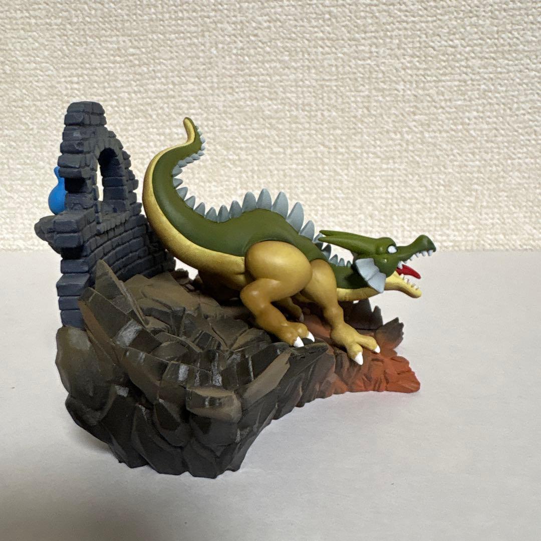 ドラゴンクエスト　モンスターヴィネットフィギュア　ドラゴン&スライム