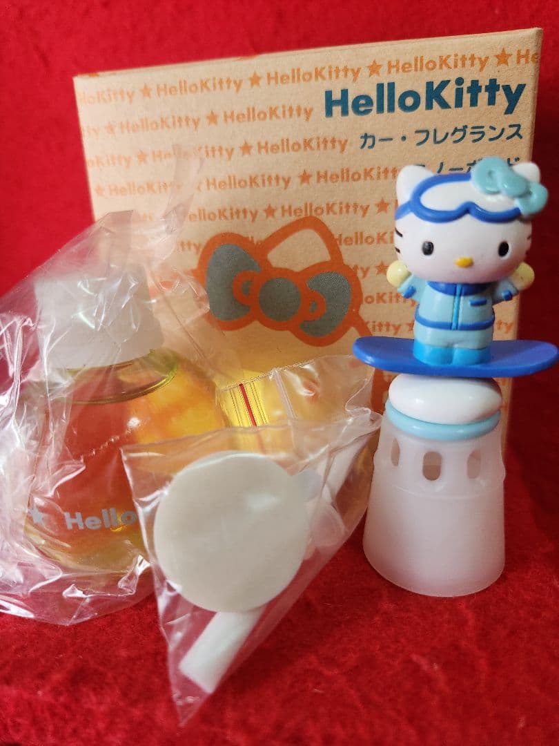 サンリオ　キティ　カー フレグランス　８種