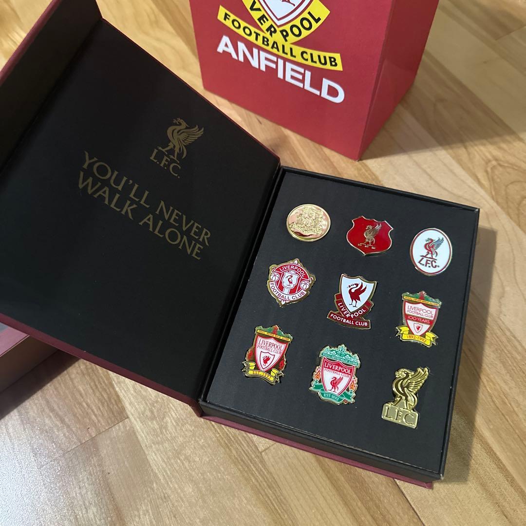 リバプールFC ピンバッジセット