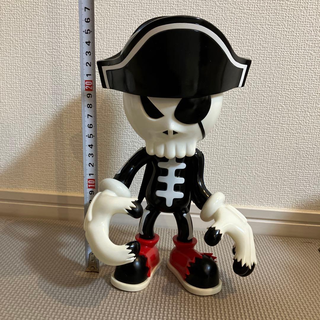 【希少品】【年代物】スカル フィギュア / MADTOYS 2004