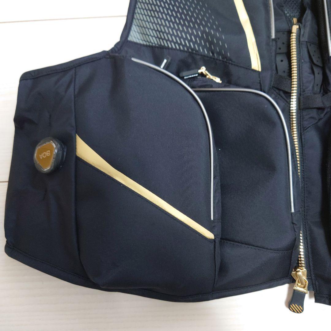 美品！リミテッドプロ鮎ベストМサイズLIMITED PRO現行モデル