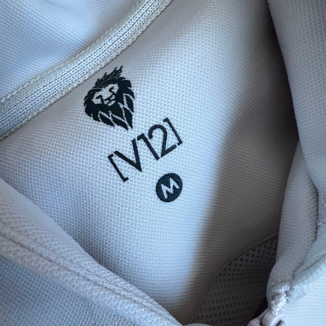 V12　タグ付き　 2025 メンズ ジップアップ パーカー　M