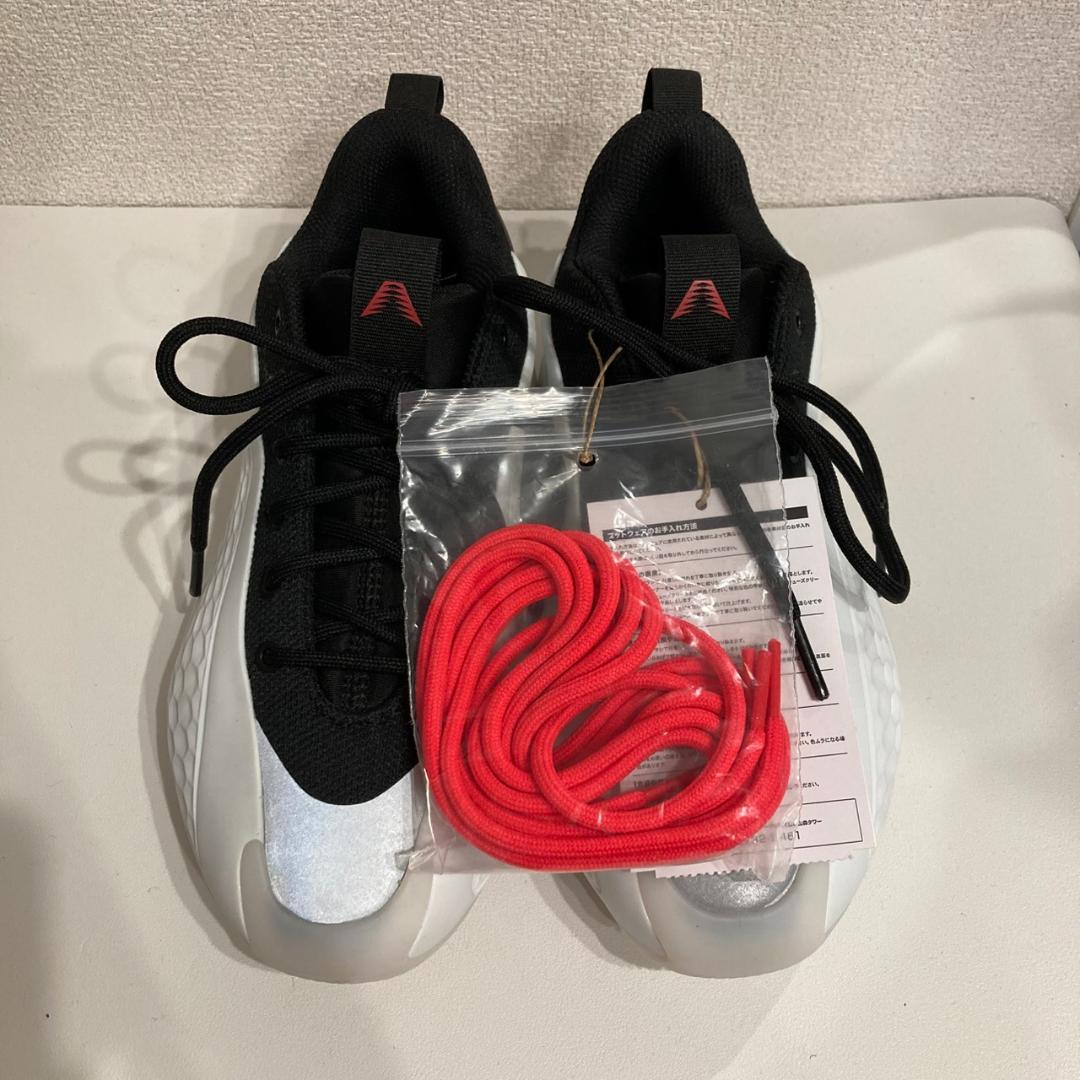 【タグ付き】adidas　アディダス　Anthony Edwards 1 Low