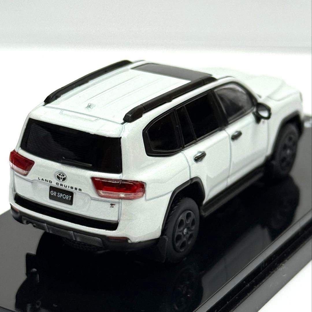 ホビージャパン　トヨタ　ランドクルーザー　300 GR SPORT 1/64