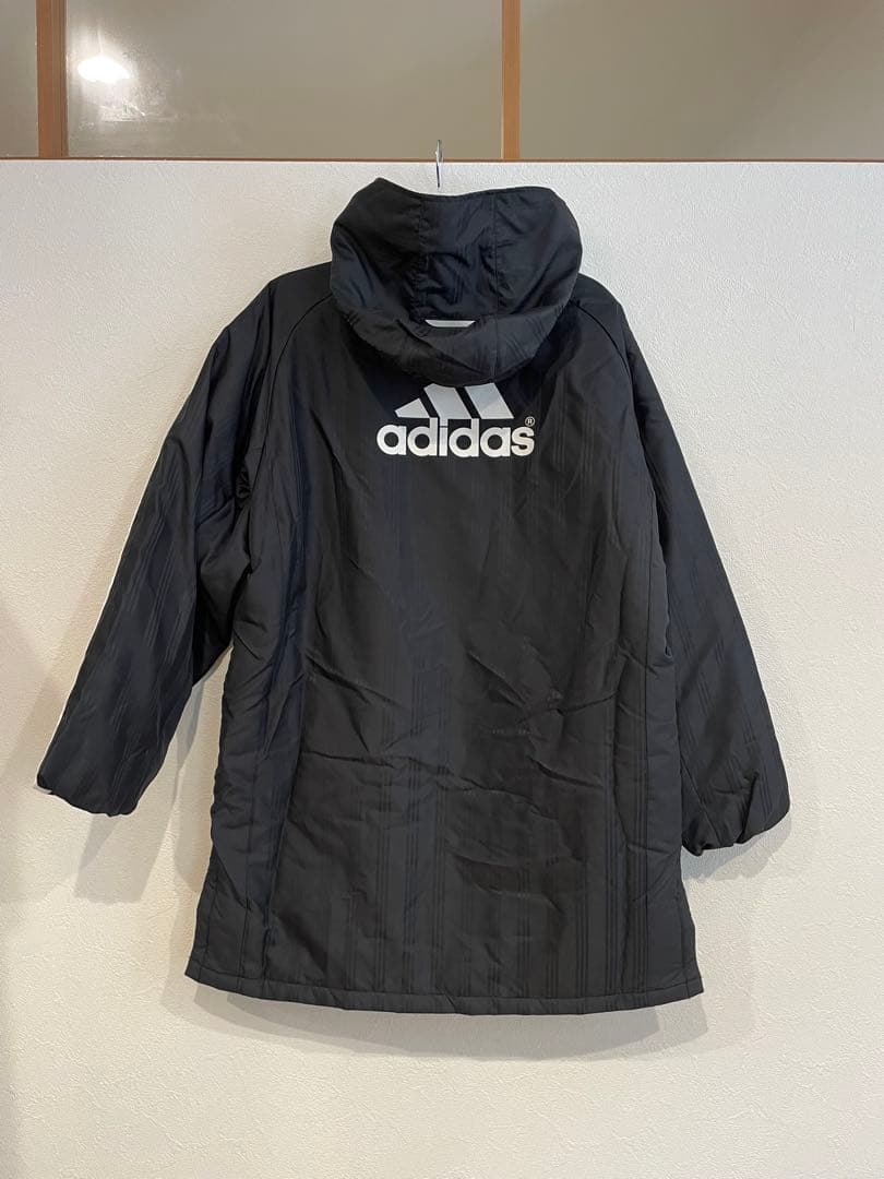 adidas ベンチコート AK603 ブラック　160