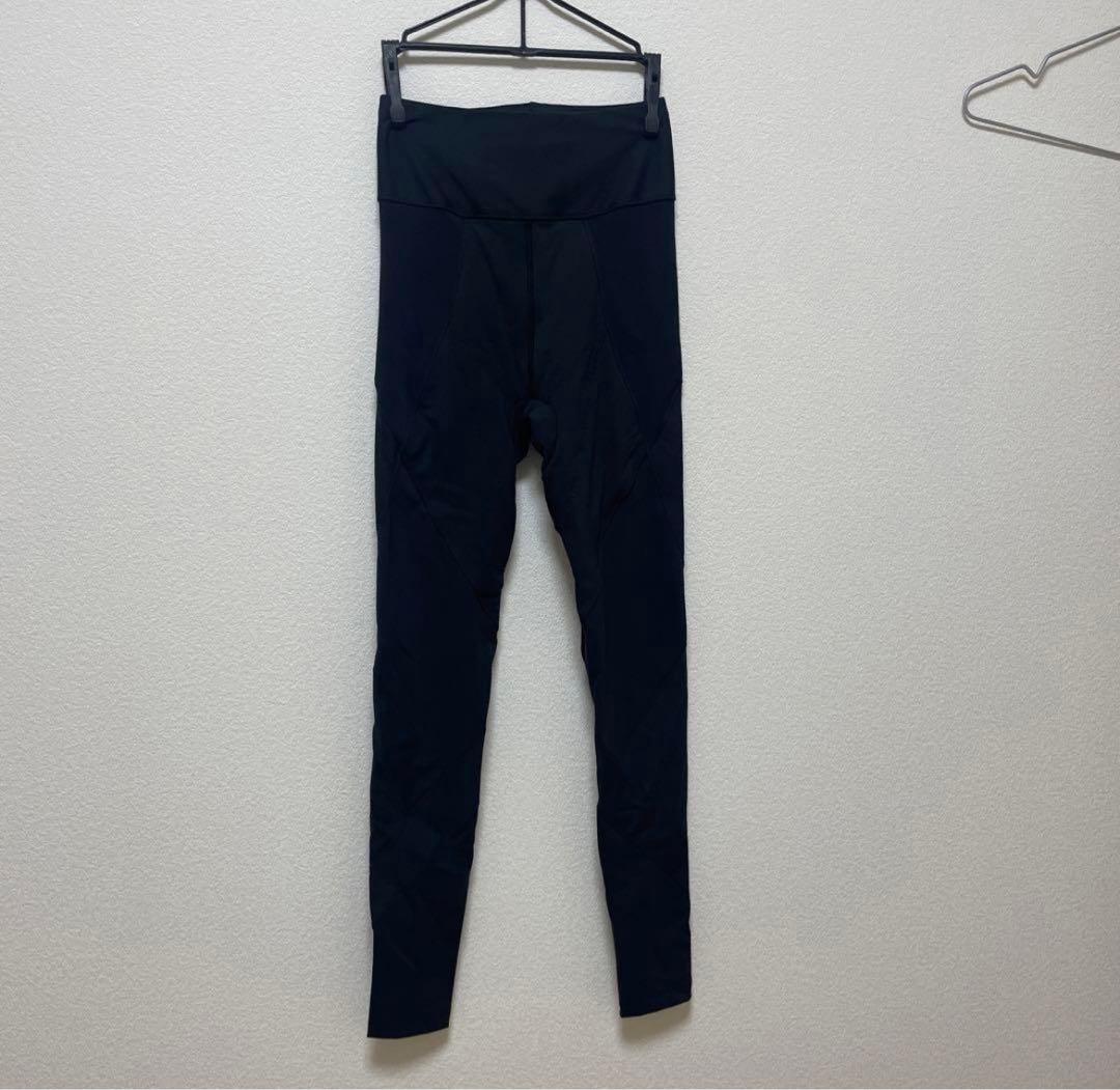 LAVA PERFECT FORM LEGGINGS M ブラック ヨガパンツ