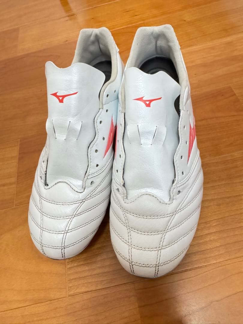 未使用24.5cm MIZUNモナルシーダNEO 3 PRO 幅広軽量