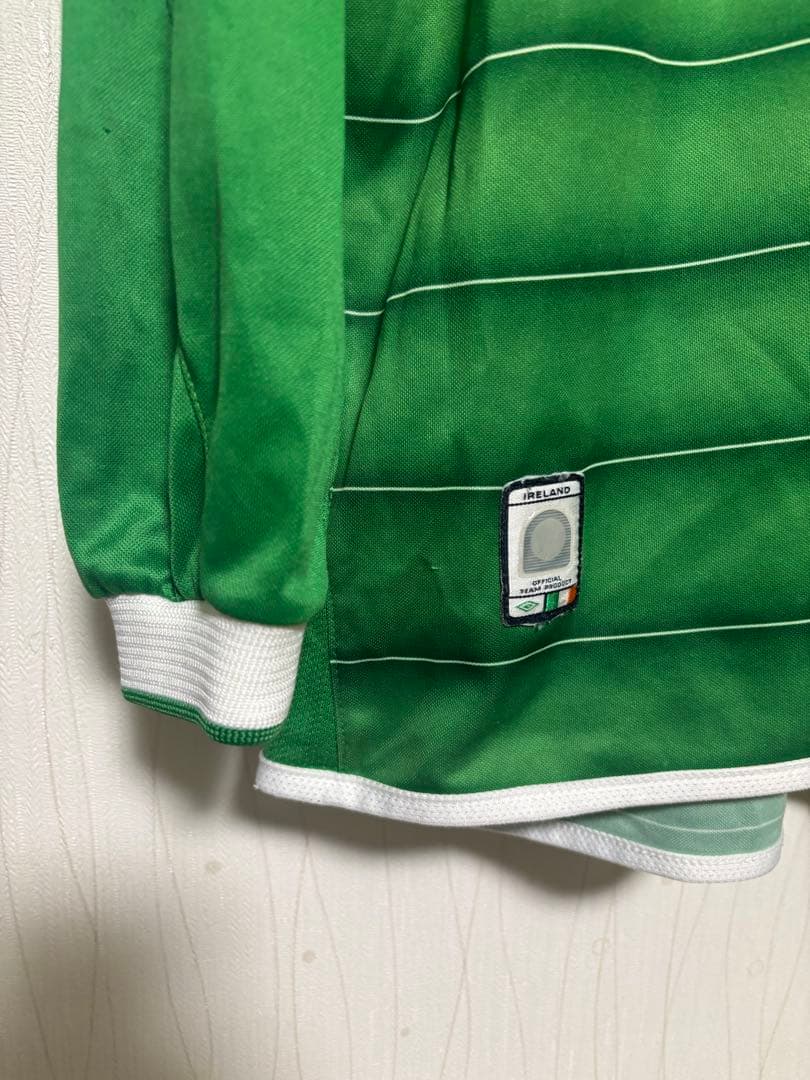 アイルランド代表 サッカーシャツ Umbro 緑　ユニフォーム　長袖