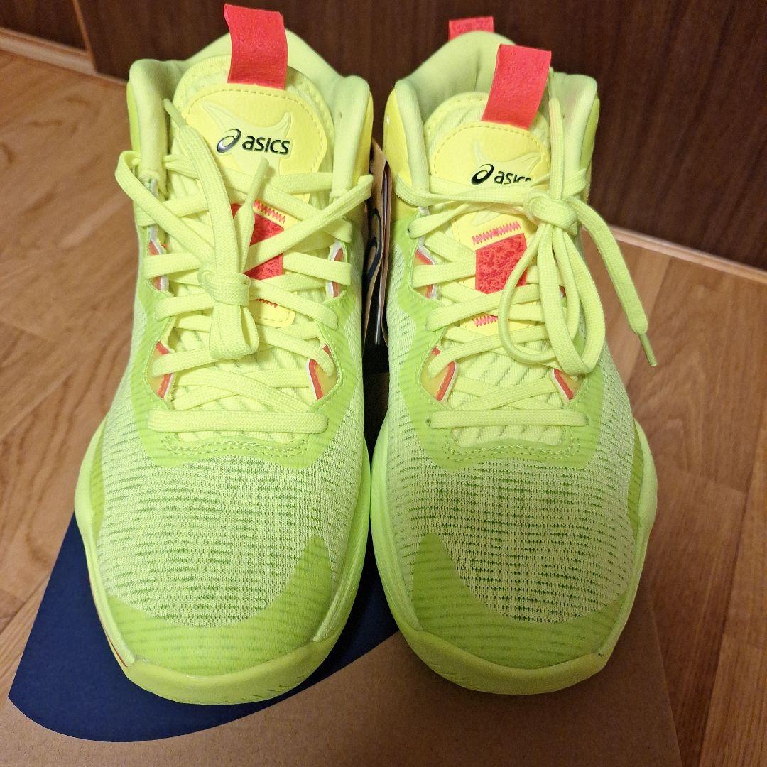 ASICS　バスケボールシューズ