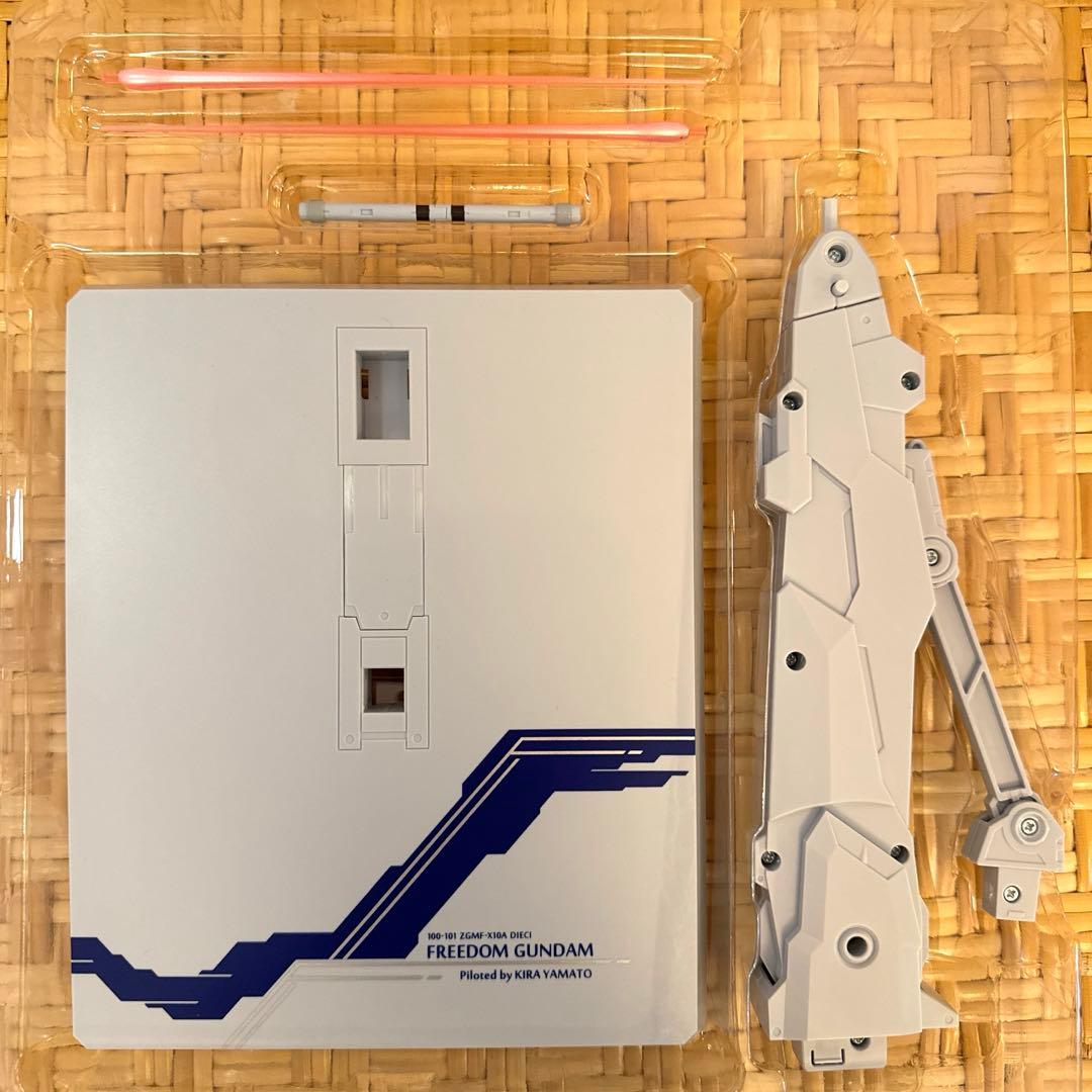 メタルビルド フリーダムガンダム CONCEPT2 L BUILD