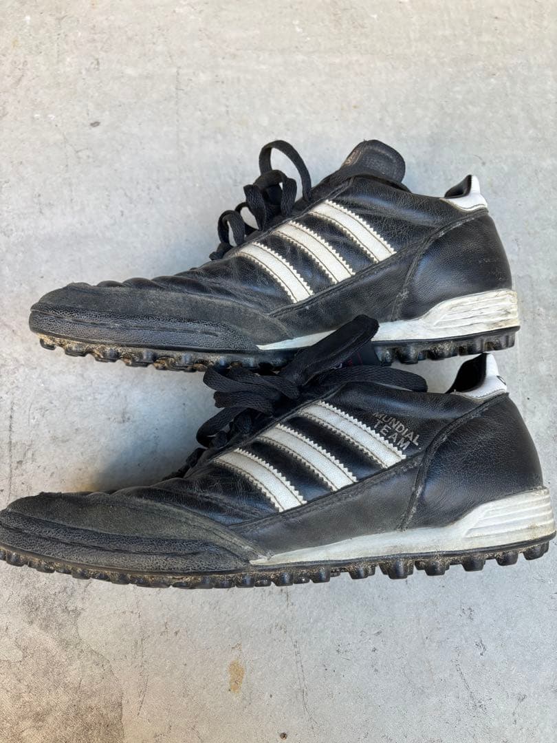 さかな　adidas ムンディアルチーム　25.5cm