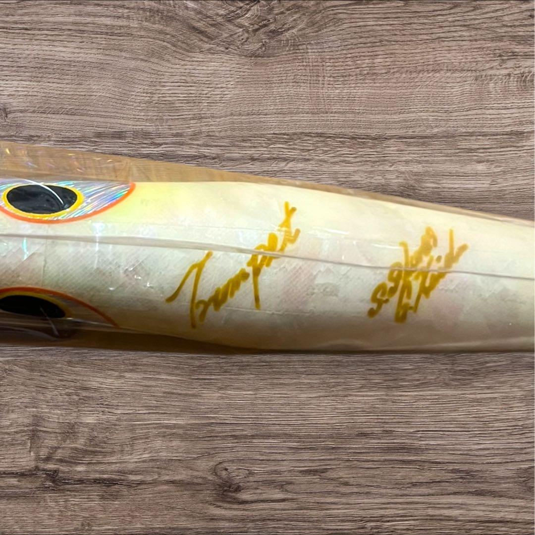 【新品】貝田ルアー　トランペット230 ホワイト 検索)バズー　ビーコン　歌姫
