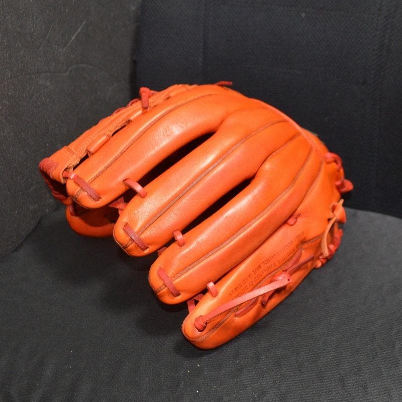 【型付け済み&美品】MIZUNO　一般軟式　野球グローブ