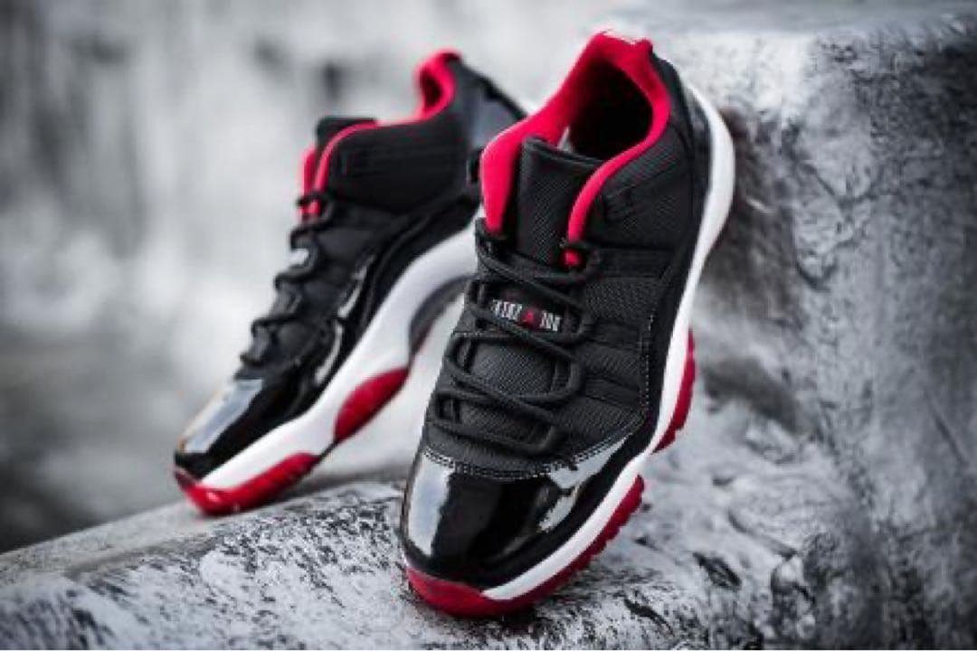 新品　ナイキ エアジョーダン11 レトロ ロー jordan11 26.5cm