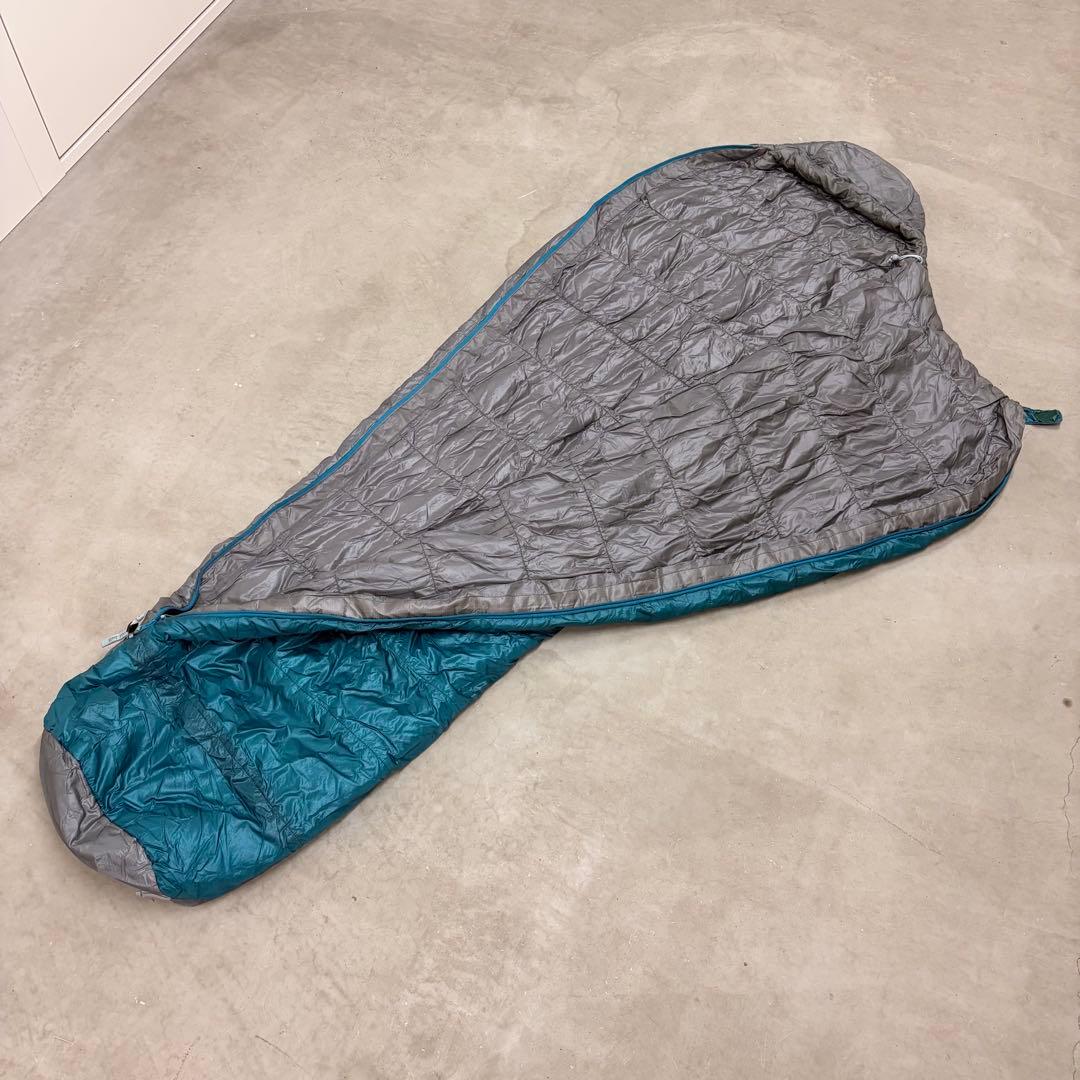 モンベル　Ultra Light Alpine Burrow Bag ♯3