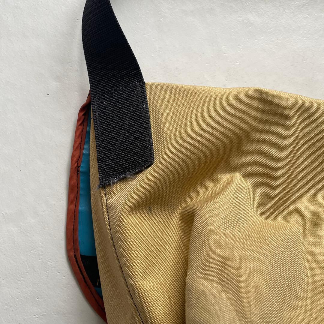 Zo bags M ベージュ 90s vintage Messenger Bag
