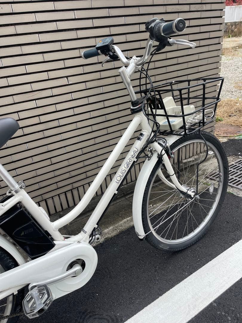 ブリヂストン電動アシスト自転車 ホワイト 26インチ26ABTR01
