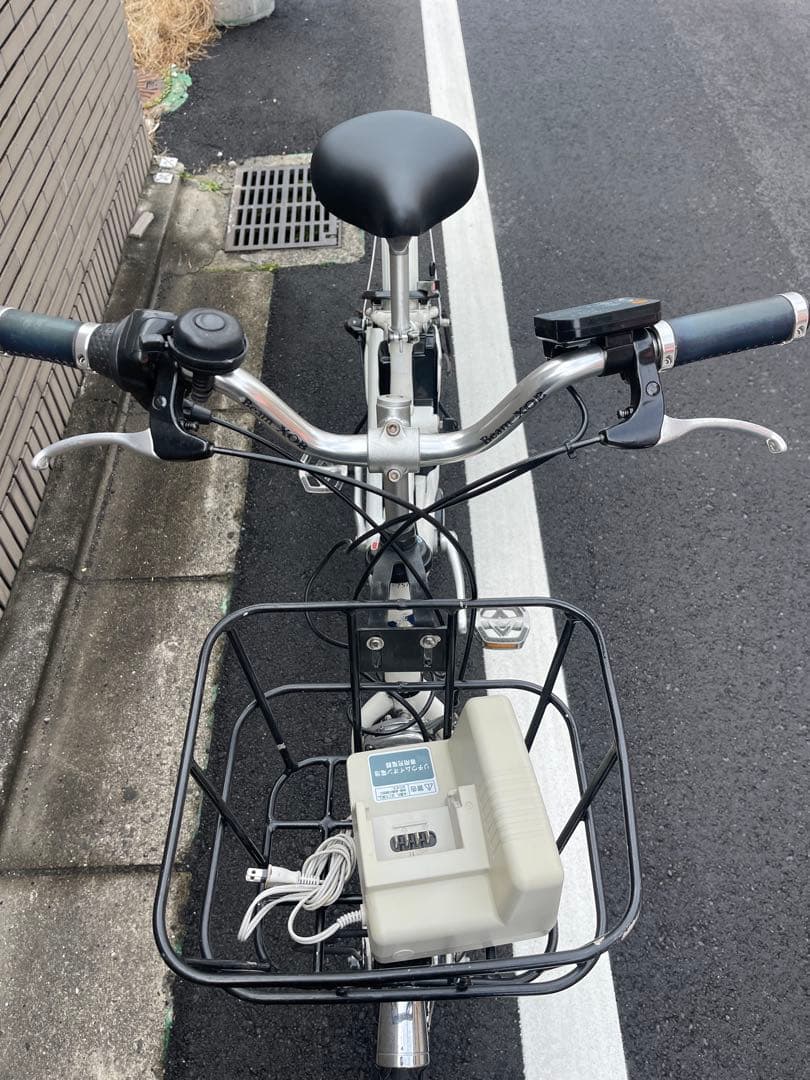 ブリヂストン電動アシスト自転車 ホワイト 26インチ26ABTR01