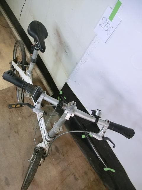 256：DAHON Mu 折り畳み自転車　ジャンク　引取限定：埼玉県所沢市