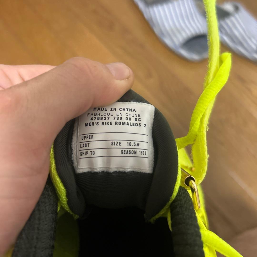 NIKE ロマレオス2
