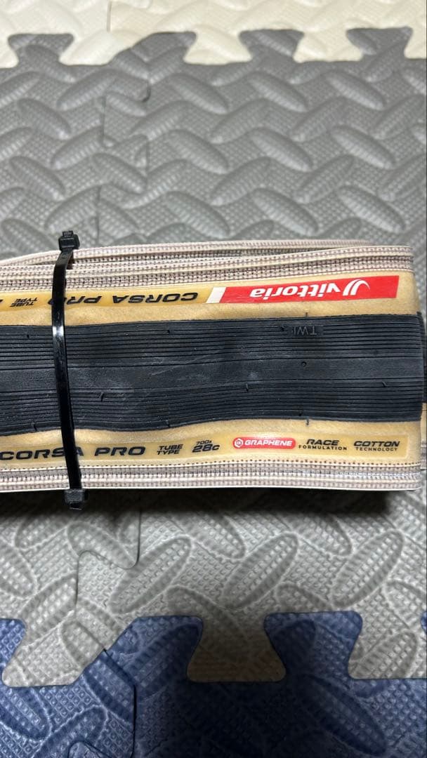 Vittoria Corsa Pro 700x28c チューブタイプ　2本