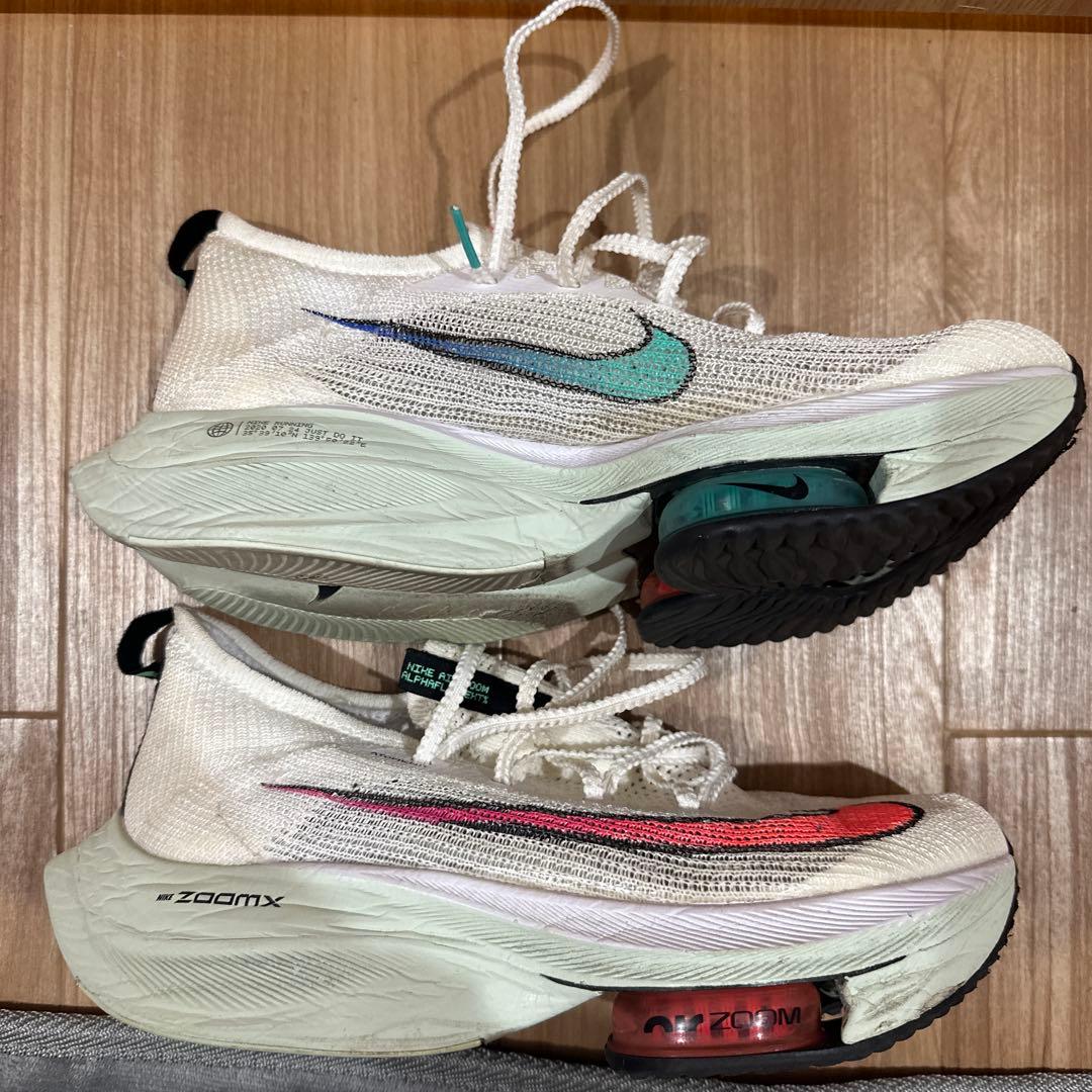 NIKEzoomアルファフライ26cm
