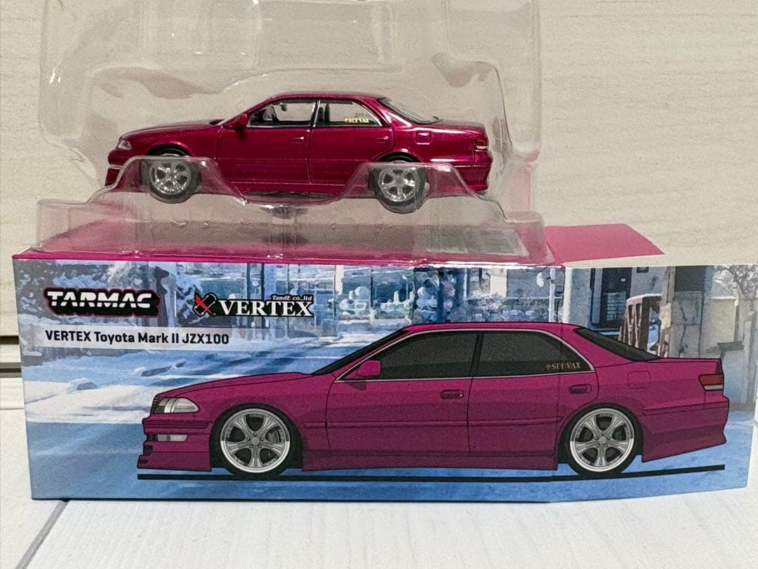 《新品箱付》1:64 トヨタ マークⅡ ミニカー