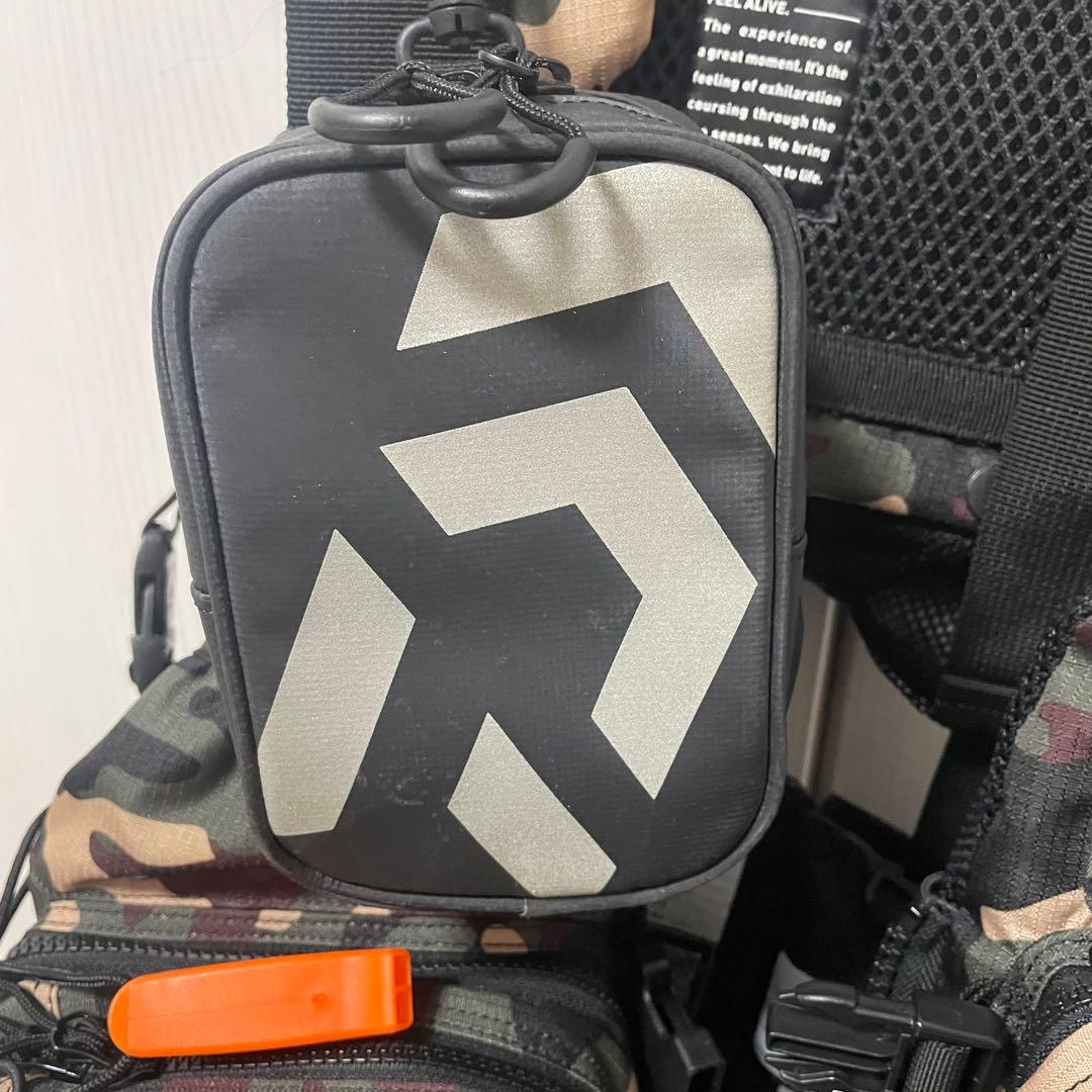 ダイワ　ゲームベスト　DF-6107　DAIWA ライフジャケット