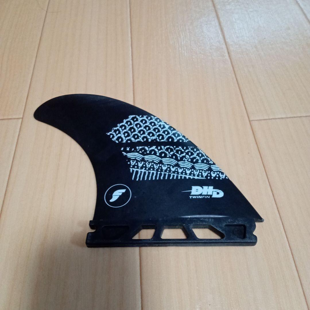 美品 Futures DHD FT1 Twin＋1 ツインフィン FISH