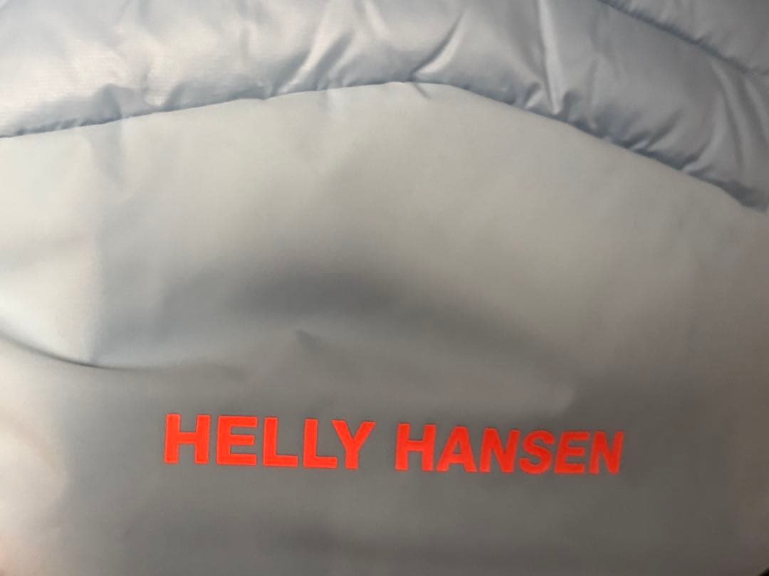 Helly Hansen のキッズ用スキーウェア