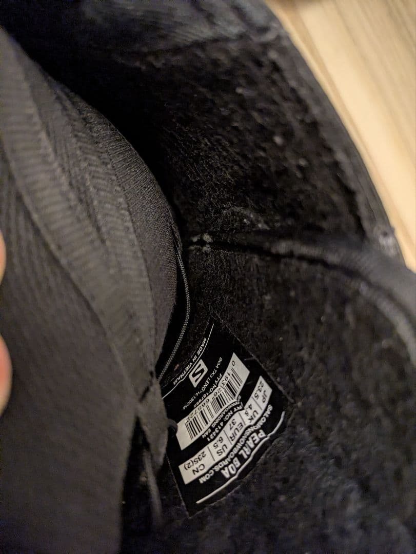 SALOMON ブラック スノーボードブーツ 女性用