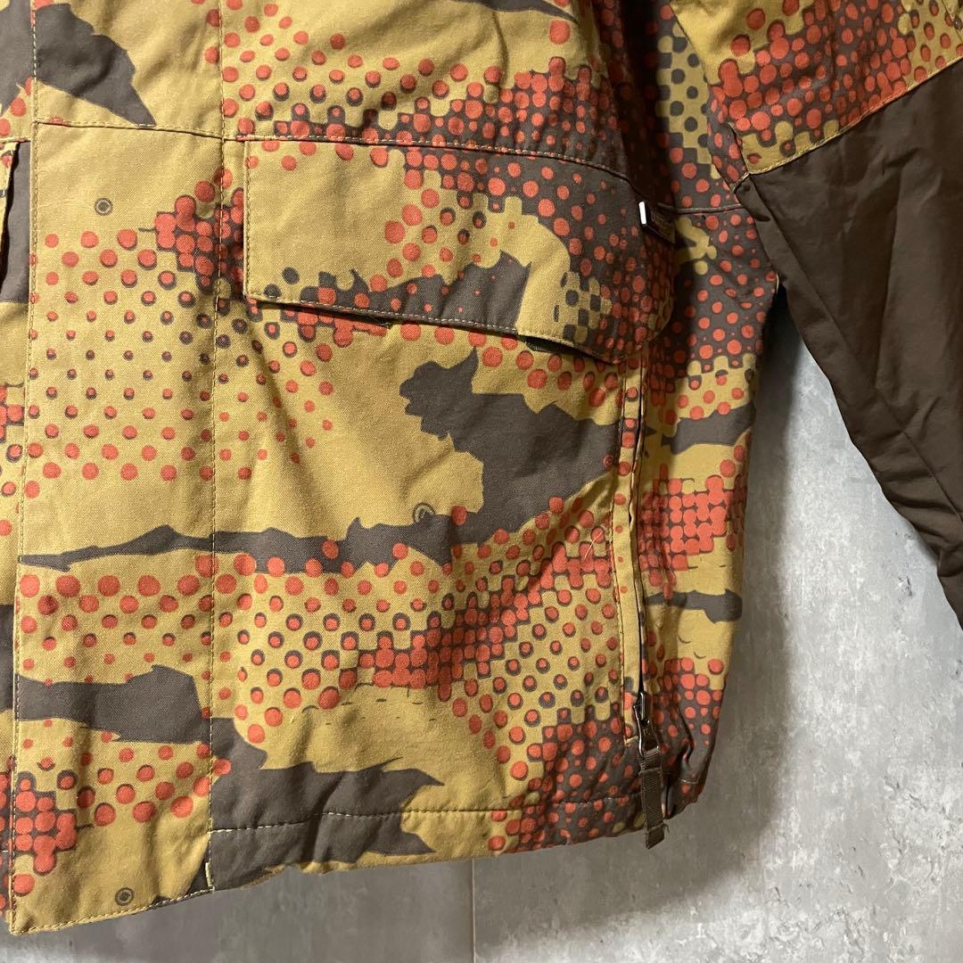 Burtonバートンスキーウェアスノーボードジャケットパーカー茶色ブラウンカモ柄