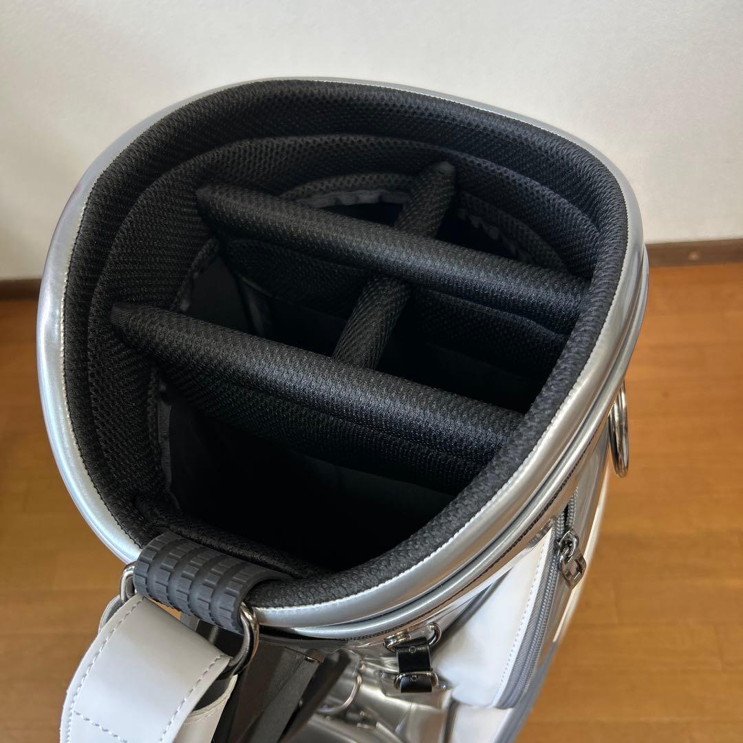 新品 OAKLEY キャディバッグ　シルバー