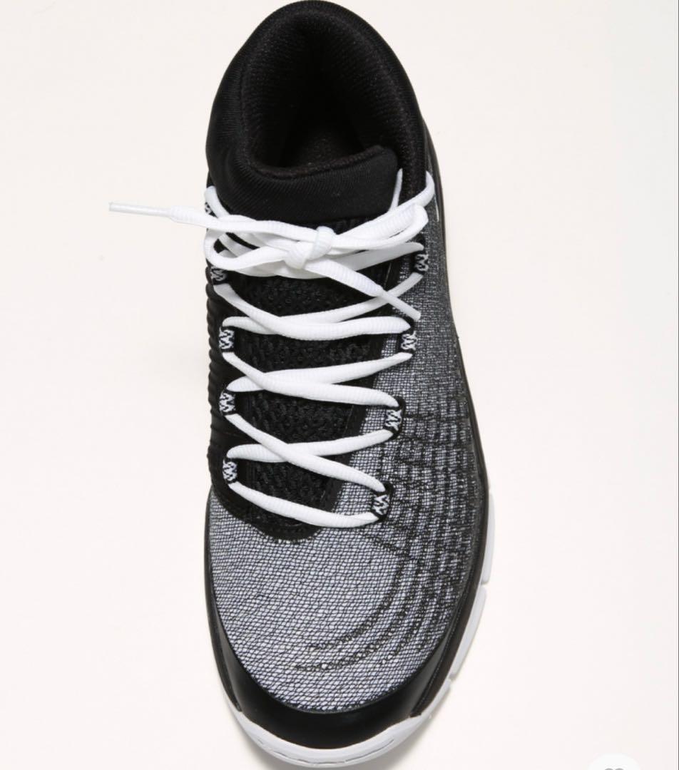UNDER ARMOUR UA NXT Nihon スニーカー バスケット
