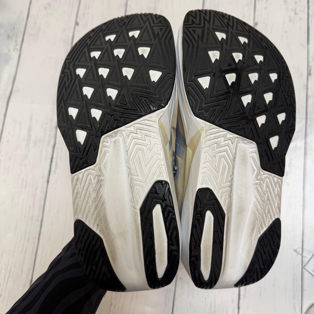 New Balance FuelCell Rebel v5 25.5cm 極美品