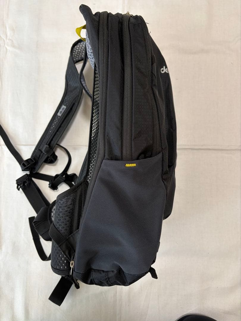 deuter ライド・メッセンジャーバッグ 黒
