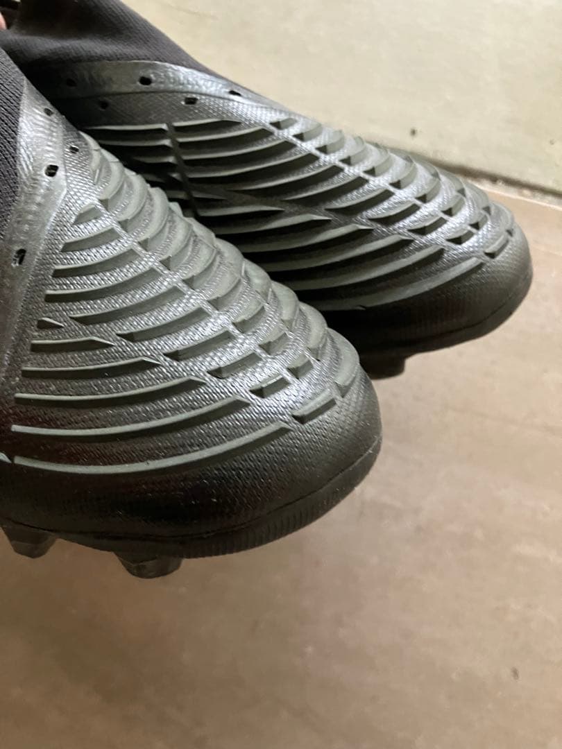 adidas プレデターエッジ.1 L ジャパン HG/AG 27.0cm